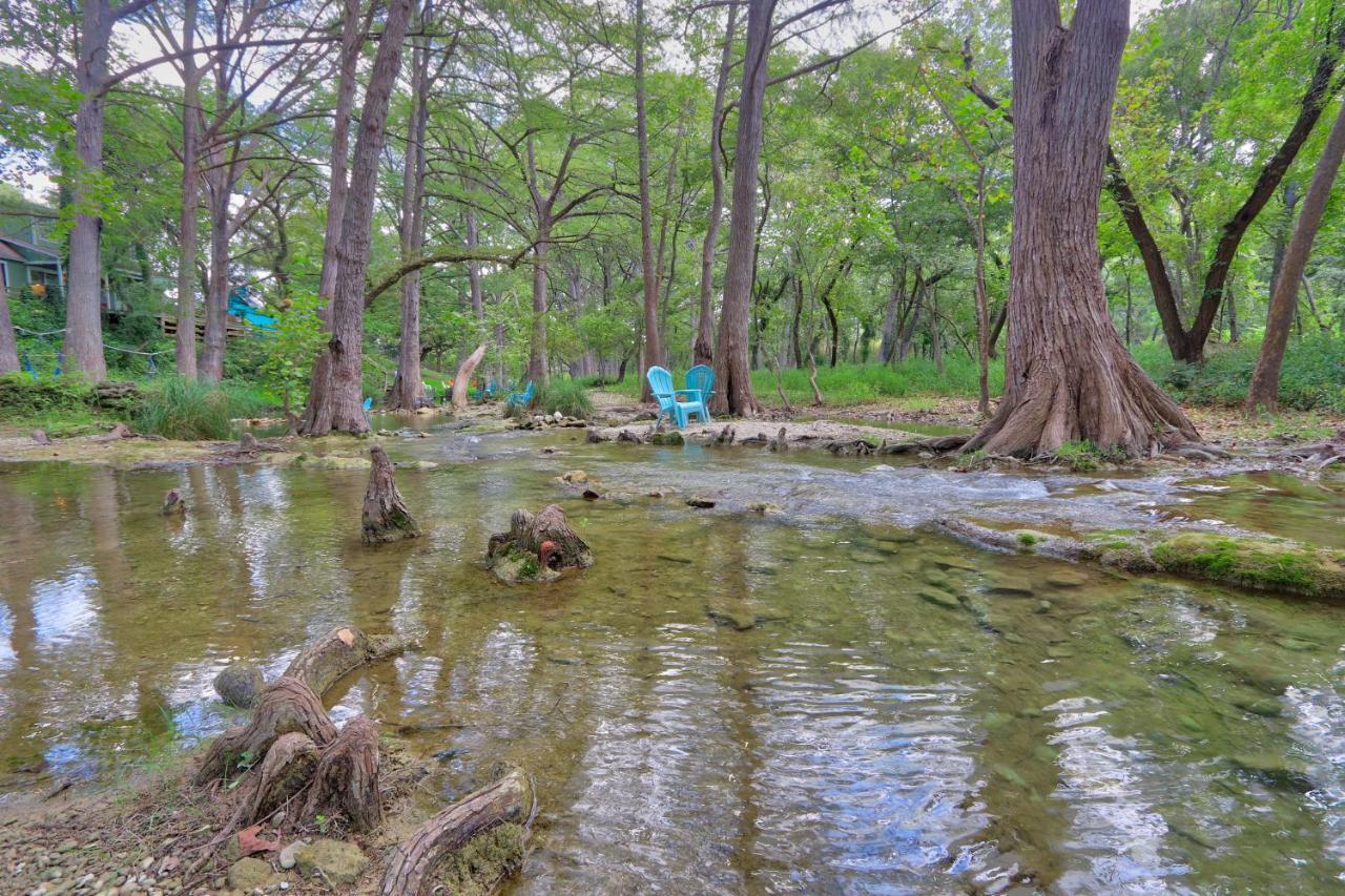Creekside Cabins - The Getaway Wimberley Exterior photo